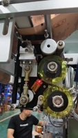 Machine d'emballage verticale à film pour le miel, le jus, la sauce tomate, l'emballage liquide