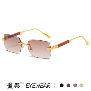 Lunettes de soleil sans monture Yingtai, monture dorée, verres dégradés, UV400, style streetwear pour femmes - Product Image 3