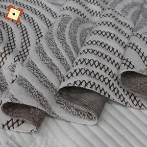 Jacquard Fabric for Mattress Ticking Fabric Polyester Designs Knitted Mattress Fabric