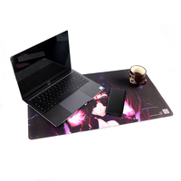Tapis de jeu de cartes OEM en caoutchouc imperméable avec bord cousu, tapis de jeu Mina la Jeune Fille de Feu Vierge