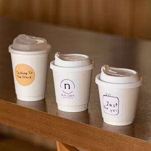 Gobelets en papier artisanal jetables avec logo personnalisé et couvercles Gobelets à eau à double paroi pour boissons à emporter, thé au lait, café - Product Image 2