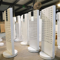 Vitrine de magasin d'optique, design moderne, sur mesure, robuste et durable, pour la vente au détail