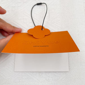 Luxus benutzer definierte Logo Kleidung Tags grüne Karte Kleidung Etikett Spezial papier hängen Tags für <span class=keywords><strong>T</strong></span>-<span class=keywords><strong>Shirt</strong></span> Jacke <span class=keywords><strong>Business</strong></span> recycelbare Taschen - Product Image 2