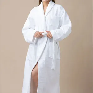 Lujo 100% algodón Hotel blanco bahtrobe personalizado unisex súper suave y transpirable waffle bata de baño
