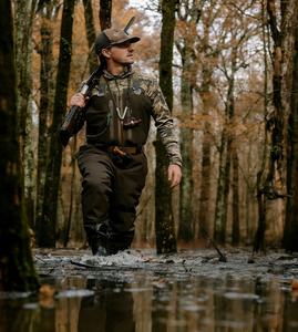 OEM/ODM Vadeadores de Pesca con Mosca para Hombre, de Tela Transpirable, Impermeables de 4 Capas con Soporte de Cadera y Correas Ajustables de 2 Capas - Product Image 6