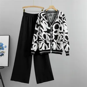B579 Damen 2-teilige Trainings anzüge Langarm-Strick pullover mit weitem Bein Outfits Loungewear-Sets - Product Image 2