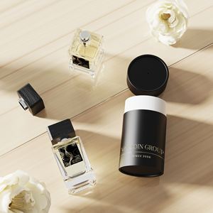 Großhandel Luxuriöse Quadratische Schwarze Parfümflasche mit Sprüher Versiegelte Scharfe Kanten Dickwandiges Glas 30ml 50ml 100ml Raumspray Parfümflaschen - Product Image 3