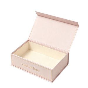 Caja Rígida Magnética Ecológica de Alta Gama con Lámina Dorada y Cartón Personalizado para Empaque de Botellas de Perfume - Product Image 1