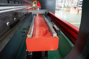 Prensa Plegadora Hidráulica Delem DA53T de <span class=keywords><strong>220</strong></span> Toneladas, Prensa Plegadora CNC de 4 Metros y 6+1 Ejes - Product Image 5