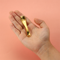 Cuillère cosmétique en métal réutilisable pour pot de crème pour le visage, lotion, petite spatule pour les voyages et les soins personnels