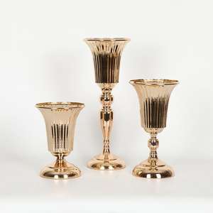 Soportes Metálicos Decorativos LANJO para Arreglos Florales en Forma de Trompeta Dorada para Aniversarios, Navidad, Cumpleaños, Eventos, Bodas y Hogar - Product Image 6