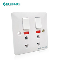 Marca SHINELITE calidad estable 15 años de garantía 2 Gang 2 pin socket y baquelita interruptor de pared y enchufe