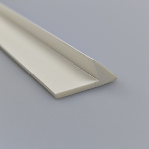 Bán buôn edgetriangular chamfer PVC Dải bọt <span class=keywords><strong>uPVC</strong></span> nhựa hồ sơ cho xây dựng ván khuôn fillet cho tường bê tông - Product Image 2