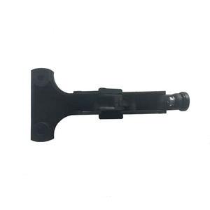 Clips de <span class=keywords><strong>vitre</strong></span> <span class=keywords><strong>arrière</strong></span> 9C1929924AAW adaptés à <span class=keywords><strong>Ford</strong></span> <span class=keywords><strong>Transit</strong></span> nouvelle génération V348 - Product Image 2