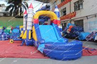 Fusée spatiale intérieure extérieure commerciale Water Combo Bounce House videur gonflable pour enfants château de saut avec toboggan