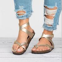Nouvelles sandales plates noires à brides croisées pour femmes, avec détail, semelle intérieure confortable en liège, pour femmes