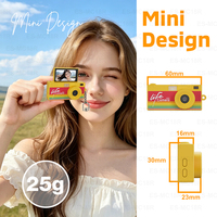 Cámara Mini Portátil con Forma de Llavero, Pantalla Abatible con Patrones Personalizables, 1080P, Sensor CMOS Tipo Botón, Grabación de Video con Tarjeta de Memoria
