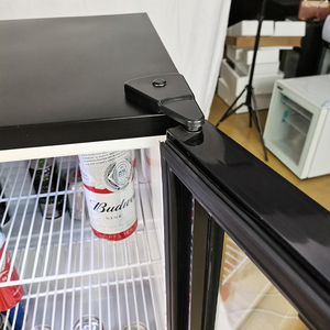 Mejor <span class=keywords><strong>Oferta</strong></span>, Mini Refrigerador Portátil de 70L Sin Escarcha, Refrigerador con Compresor y Puerta de Vidrio para Uso en el Hogar, Bar y Hotel - Product Image 3