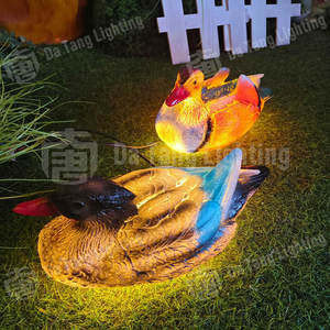 Lumière décorative Ip65 en forme de canard mandarin pour parcs, sentiers en bordure de lac et plateformes de observation en bordure de mer - Product Image 3