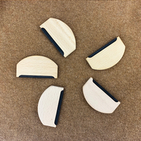 Peigne pull en cachemire portable avec logo personnalisé en bois et plastique écologique pour le nettoyage et l'entretien des vêtements collant