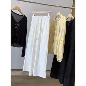 2025 estate nuovi <span class=keywords><strong>pantaloni</strong></span> larghi di <span class=keywords><strong>lino</strong></span> bianco sottile per le donne stile Casual <span class=keywords><strong>con</strong></span> coulisse largo stile vacanza a vita alta - Product Image 2