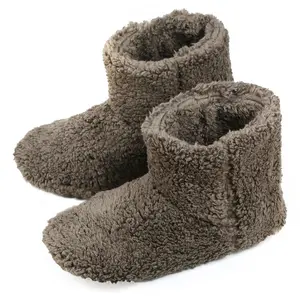 Toptan özel yumuşak rahat kış sıcak kapalı kaymaz Pvc taban çizmeler peluş bulanık kürk astarlı çizmeler