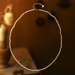 Collier en perles de Tahiti noires pour femmes CBBA-1820, acier inoxydable 316L plaqué or - élégant et luxueux pour un usage quotidien - Product Image 3