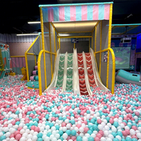 Parc d'attractions intérieur pour enfants, aire de jeux souple, centre de jeux familial avec toboggan à vagues LED et piscine à balles par Cheer Amusement