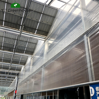 GT Aquaponics Growing Systems Panneaux solaires Serre commerciale Aquaculture Serre pour poissons