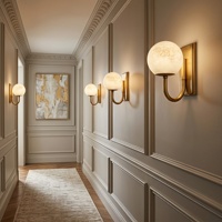 Lámpara de Pared de Lujo de Latón Vintage con Mármol y Luz Blanca Cálida para Cabecera de Dormitorio, Entrada, Sala de Estar, Decoración del Hogar