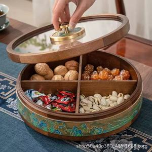 Caja redonda de madera para frutos secos con tapa y divisores, contenedor de almacenamiento de té y aperitivos de estilo retro chino - Product Image 3