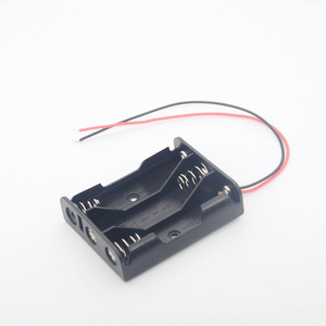 Soporte para baterías 3AA con cable, serie de 4.5V, cables rojos y negros para proyectos electrónicos - Product Image 1
