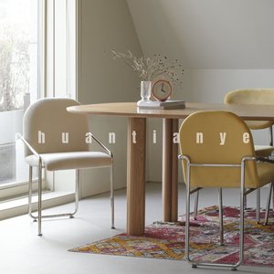 Sedia da Pranzo in Stile Nordico Trendy, Design Moderno di Lusso Leggero, Schienale in Pelle, Telaio in <span class=keywords><strong>Legno</strong></span> Massello, Gambe in Metallo, per Piccoli Appartamenti - Product Image 3