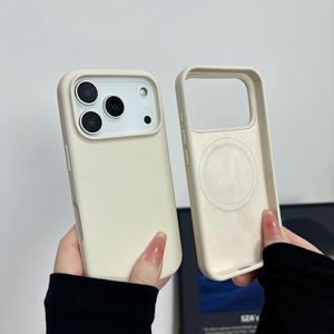 Funda Magnética Líquida para Apple 17 Pro Max, con Botón AI de Cobertura Total, Funda Protectora Antigolpes para iPhone 16 - Product Image 4