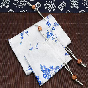 Retro Embroidered Dust-Proof <b>Storage</b> Bag - Product Image 6