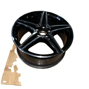 <span class=keywords><strong>Jantes</strong></span> en alliage d'aluminium d'<span class=keywords><strong>occasion</strong></span> pour <span class=keywords><strong>BMW</strong></span> Classe E W213, légères, 18, 19, 15 pouces, 8J, 5 trous. - Product Image 1