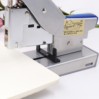Agrafeuse EAGLE à faible coût de main d'œuvre pour une portée facile et une précision 9539 Agrafeuse robuste pour bureau