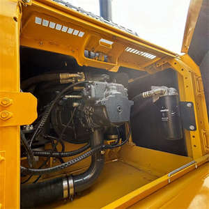 รถขุดไฮดรอลิกแบบตีนตะขาบ Komatsu PC350 มือสอง สภาพ 90% รุ่นปี 2023 น้ำหนัก 35 ตัน พร้อมมอเตอร์ปั๊ม เหมาะสำหรับงานก่อสร้างและเหมืองแร่ สำหรับวิดีโอ - Product Image 6