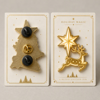Broches en émail plaquées or motif cerf de Noël OEM, vente directe usine, broches métalliques de collection, emballage personnalisé, livraison rapide B2B