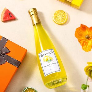 Botellas de Vidrio para Vino Lemoncello de 330 ml con Etiquetas Adhesivas, Botellas de Licor Vacías Transparentes Herméticas con Tapa, Ideales para Regalos - Product Image 1