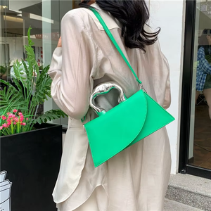 Bolsos de Mano de Alta Calidad, Nuevos, de Diseño de Lujo, Tipo Bandolera para Mujer, Bolso de Hombro para Cena, con una Sola Correa, Forma de Trapecio, Material PU - Product Image 4