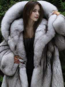 Casaco Feminino de Inverno Grosso com Capuz de Pele Sintética, Elegante, Oversized, com Botão Único, 100% Poliéster para Feriados, Uso Diário e Viagens - Product Image 3