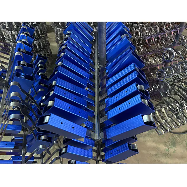 6063 Custom Anodized Aluminum Extrusion Profiles Micron Aluminum Oxide Blue Profile