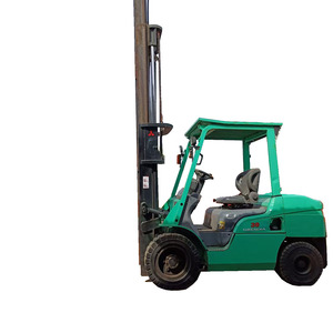 Chariot élévateur diesel Mitsubishi 3 tonnes avec fonction de charge rapide, déplaceur latéral hydraulique, pneus pleins, super puissant, haute efficacité - Product Image 1