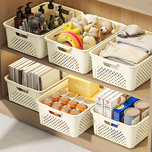 Plastic <b>Storage</b> <b>Basket</b> Rectangle With Handle For Kitchen Household Toy Snack Organizing - Product Image 3