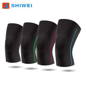Genouillère Shiwei noire avec rayures bleues, rouges et vertes, respirante et élastique, pour le basketball, la course à pied, le sport, soutien et compression pour hommes - Product Image 1