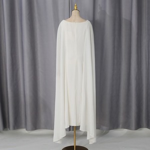 Ensemble Abaya Islamique Femme en Satin, Robe Longue Vintage Printemps Modeste avec Cape, Col en V, Sans Manches, Ceinture Ajustable, Coupe A-Line Naturelle - Vente en Gros - Product Image 4