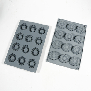 Bán Buôn 12 Khoang Daisy Bánh Xà Phòng Thạch Hoa Bánh Tráng Miệng Baking Kẹo Xà Phòng Sô Cô La Bánh Silicone Khuôn - Product Image 1