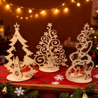 Sapin de Noël en bois pur avec un design facile à ranger et une structure durable, parfait pour les appartements