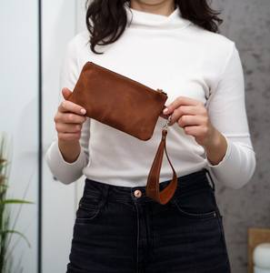 Качественная винтажная популярная однотонная дизайнерская косметичка-портмоне из искусственной кожи оптом - Product Image 4